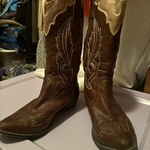 Coconuts by Matisse Brown Heeled Boots